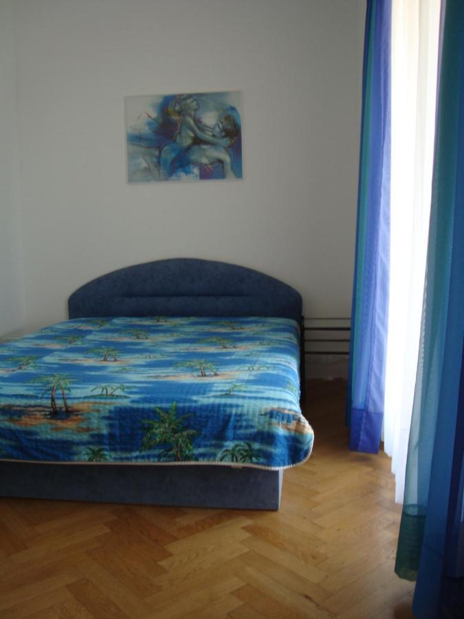Apartman Carmen Crveni Vrh Exteriör bild